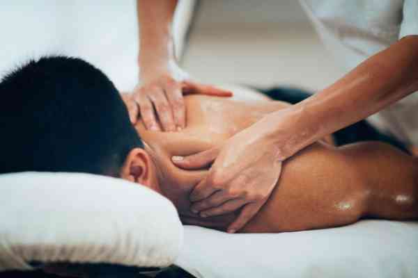 Revamp Sports Massage Therapist best massage therapy in Colorado Springs